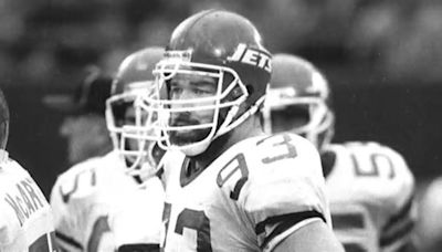 Former Jets DT Marty Lyons Elected to Senior Bowl Hall of Fame