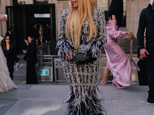 Avril Lavigne Does Couture: Behind the Scenes in Paris at the Tamara Ralph Show