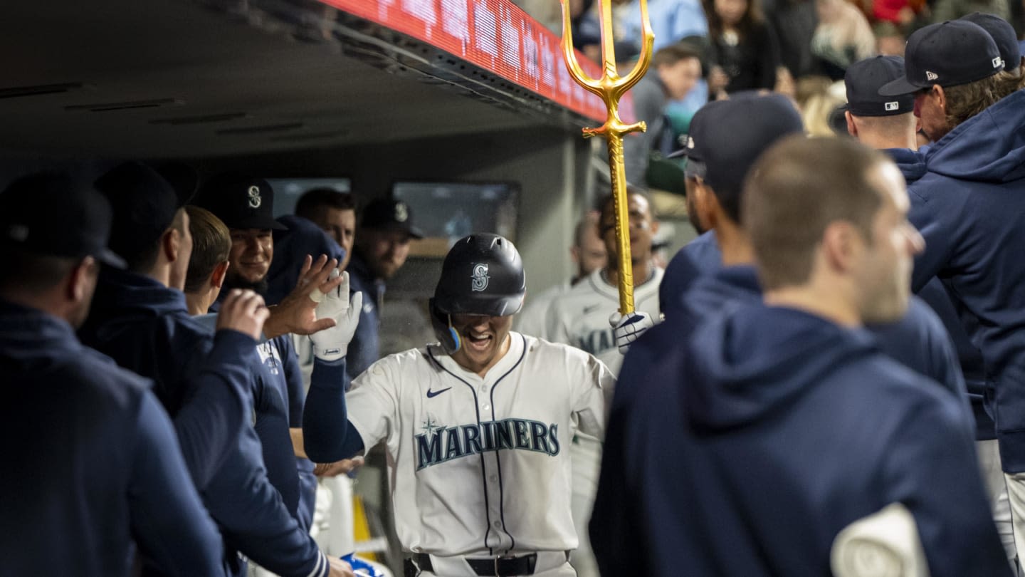 Mariners Use More Late-Game Magic to Beat Astros, Here's How it Happened