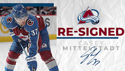 Avalanche Re-Signs Mittelstadt | Colorado Avalanche