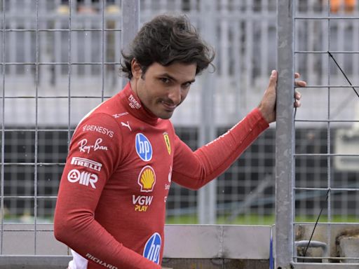 F1 Rumor: Carlos Sainz Delays Contract Talks For Potential Opening