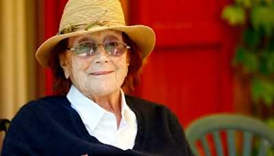 Muere la escritora y exdirectora de la Biblioteca Nacional Rosa Regàs a los 90 años