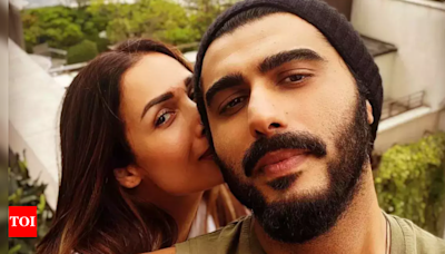 Throwback: When Arjun Kapoor defended his relationship with Malaika Arora against trolls | Hindi Movie News - Times of India