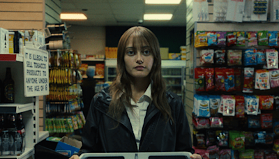 ‘Sweetpea’ Teaser: Ella Purnell Is a Woman on the Brink of Murder in Starz Dark Comedy