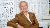Martin Amis ‘would’ve stood up to Hay protesters’, says Simon Schama