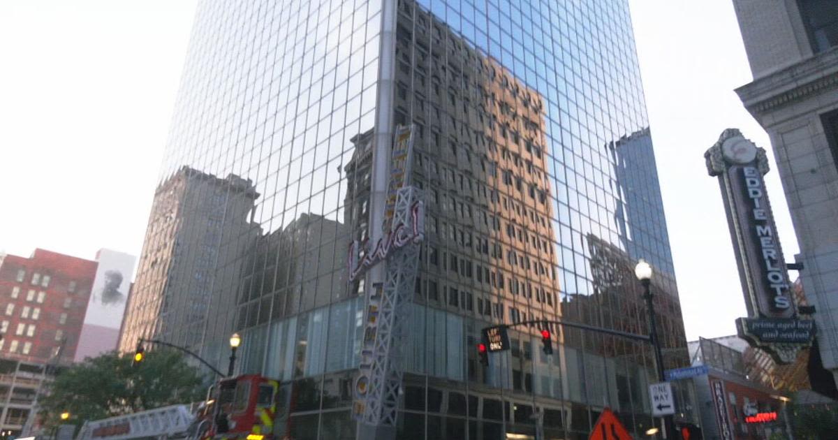 Meidinger Tower in downtown Louisville in foreclosure