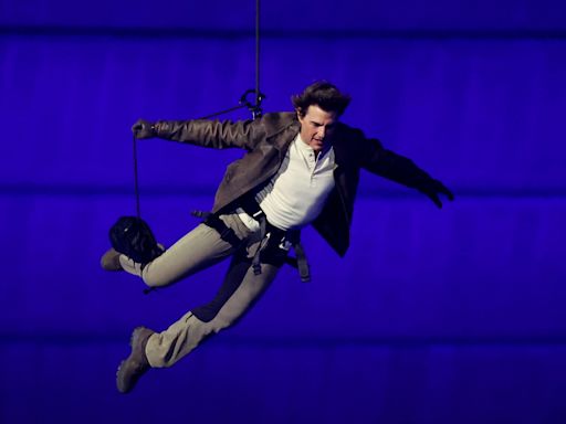 Tom Cruise Jumps Off Stade de France and Skydives to Hollywood Sign at Olympics Closing Ceremony, Handing Over Games to L.A.