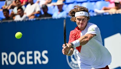 Andrey Rublev dethrones Jannik Sinner in Montreal for second win over a world No. 1 | Tennis.com