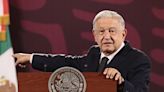 López Obrador pide a una escuela "no dejarse intimidar" por una extorsión del narcotráfico