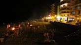 Sueca pone un autobús gratuito para disfrutar de la Nit de Sant Joan en la playa