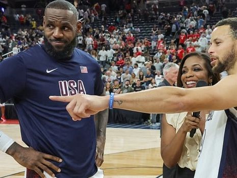 LeBron James 1st U.S. men's basketball player to carry flag in Olympics opening ceremony | CBC Sports