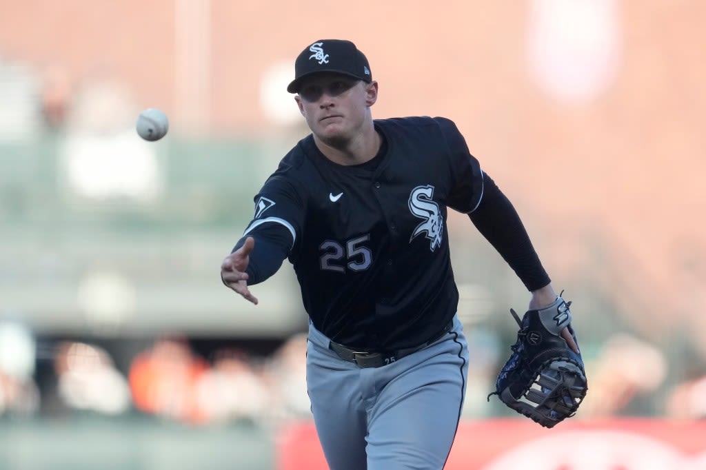 Andrew Vaughn’s community outreach earns the Chicago White Sox 1B a Roberto Clemente Award nomination