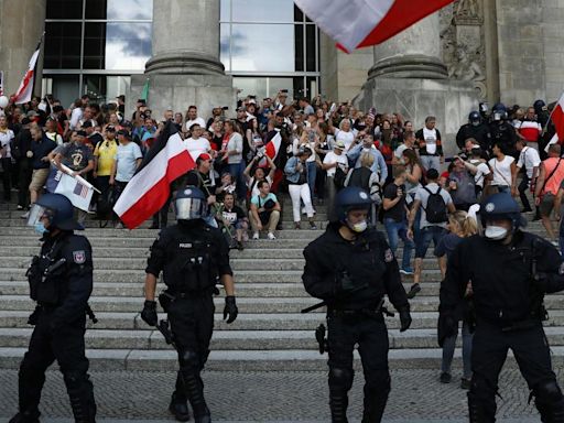 Alemania juzga el golpismo ultra de los Ciudadanos del Reich en Stammheim, una cárcel 'maldita'