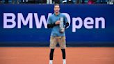 Struff delights German home crowd with first career title at BMW Open