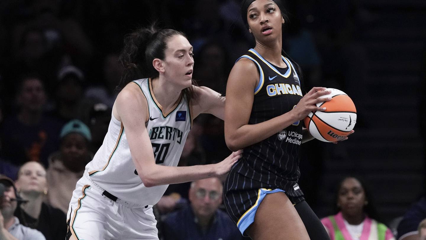 Mabrey, Reese help Chicago beat New York 90-81, a win for coach Weatherspoon against former team