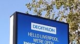 El ingenioso anuncio que ha puesto Decathlon en Liverpool