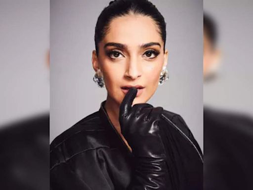 Sonam Kapoor: I did buy a lot, but borrowing clothes was more practical | Hindi Movie News - Times of India