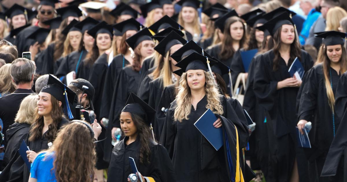 Elizabethtown College holds 121st graduation ceremony [photos]