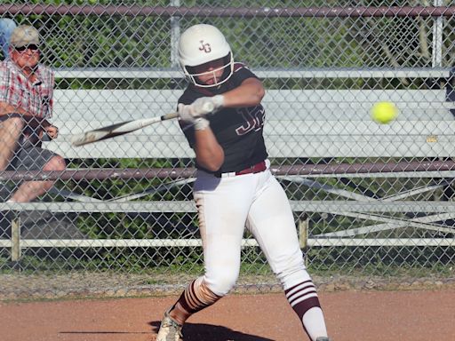 Addi Babcock's defensive gem helps John Glenn softball fend off Meadowbrook