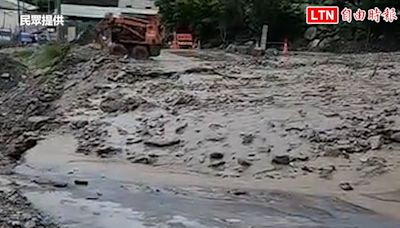 梅雨強襲爆土石流！信義東埔溫泉區道路中斷（民眾提供） - 自由電子報影音頻道
