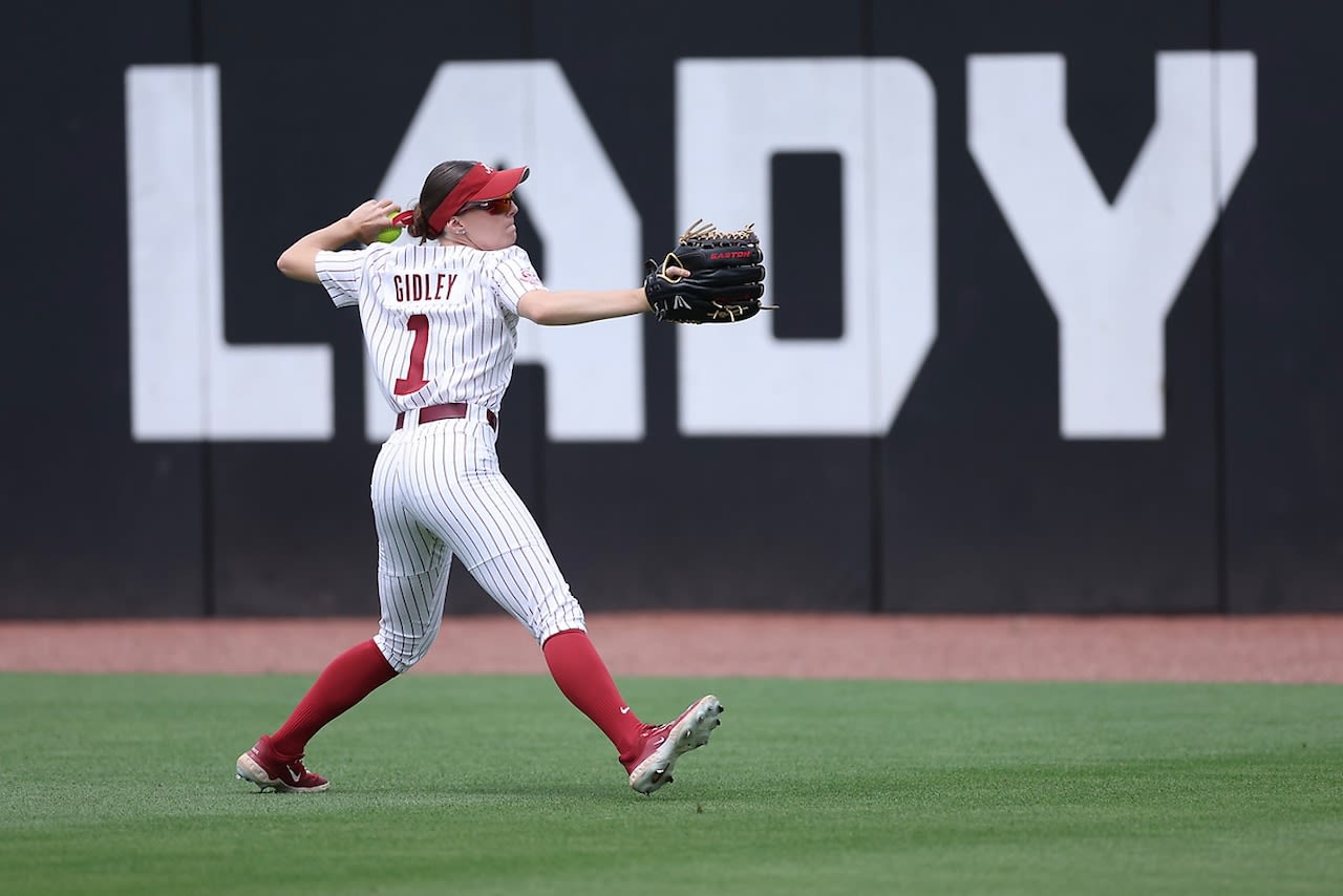 Live updates: Alabama vs. UCLA in WCWS score, weather delay and more