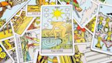 Desistência ou Esperança? Segundo o tarot não há escolha, elas caminham juntas