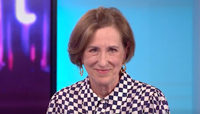 Tributes pour in for Kirsty Wark after she presents BBC Newsnight for the last time