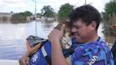 Voluntário encontra o próprio cão perdido há 7 dias em cidade gaúcha: 'Meu cachorro está ali'