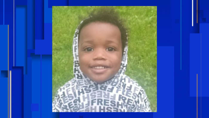 Detroit police searching for 1-year-old boy after parents fail to surrender him to CPS