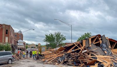Oklahoma National Guard provides tornado relief to Sulphur residents