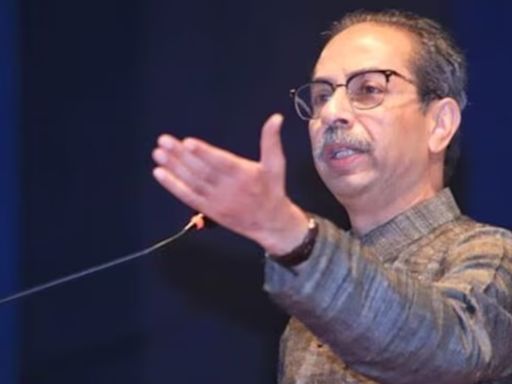 PM giving away everything to Adani, BJP govt is Ghajini govt, says Uddhav