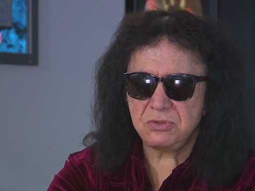 Talking with rocker Gene Simmons on the memories of his mother
