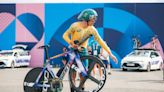 Luke Plapp crashes in Olympic Games time trial, taken to hospital for scans