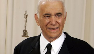 Albert Ruddy, Oscar-winning producer of The Godfather, dies aged 94 | BreakingNews.ie