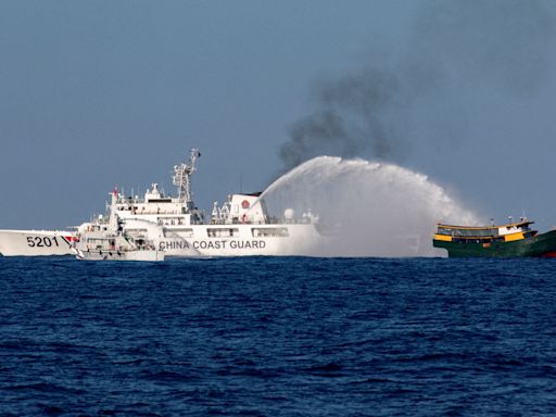 China-Philippines tensions grow in South China Sea