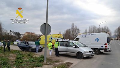 Simulan un accidente de tráfico para estafar al seguro: 10 personas investigadas en La Rioja