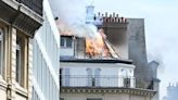 Paris fire-Blaze rages on top floor of building as thick smoke billows into sky