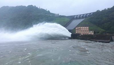 下游民眾注意！凱米狂灌豪雨 石門、南化、湖山水庫放水中 - 自由財經