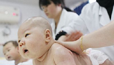 上海生育率低 二千萬人口恐剩十萬人