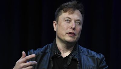 « Mon fils a été tué par la culture woke » : Elon Musk se déchaîne contre la transidentité