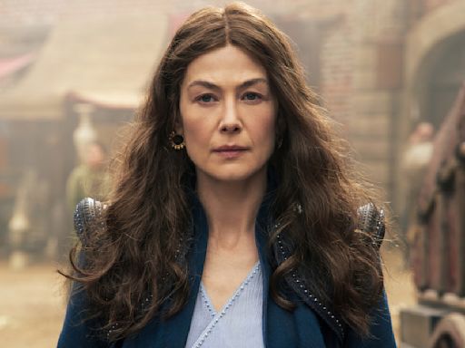 THE WHEEL OF TIME’s Rosamund Pike Joins NOW YOU SEE ME 3 in Major Role