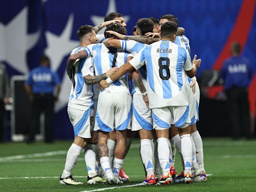 Argentina inició su defensa del título en la Copa América con un trabajado triunfo ante Canadá