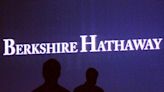 Berkshire Hathaway reveals $6.7 bln stake in Chubb, shares hit record high By Investing.com