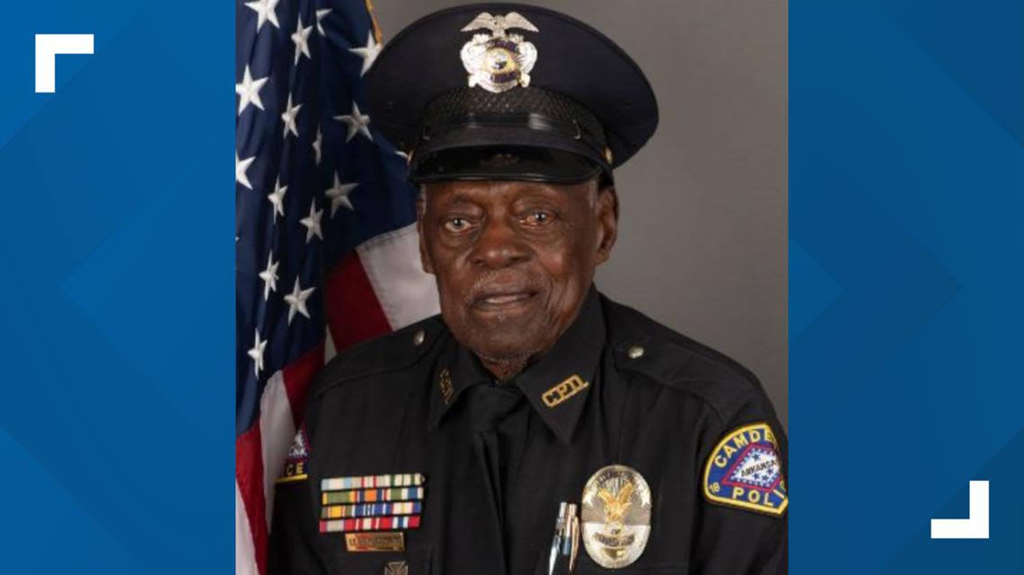 Longtime Arkansas police officer dies at 95