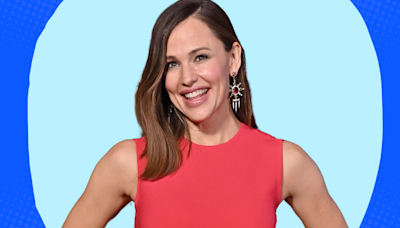 Jennifer Garner says this $15 chainmail scrubber will 'reignite your love for cast iron'