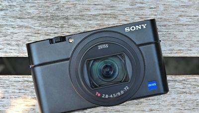 5 digital cameras we'd like to see come back from the dead – and they just might, thanks to new rules on chargers