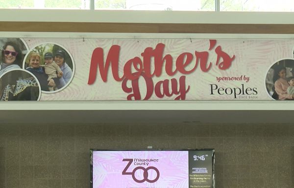 Families celebrate Mother's Day at the Milwaukee County Zoo