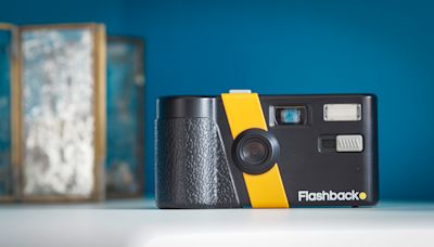 Flashpoint One35 review: the disposable film camera experience – but 100% digital