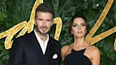 Victoria y David Beckham lucieron vestidos que usaron en su matrimonio 25 años después