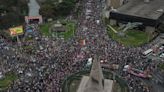 Miles de peruanos reivindican y exigen sus derechos en la Marcha del Orgullo 2023 en Lima